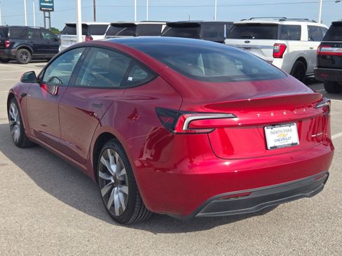 Used 2025 Tesla Model 3 Long Range AWD/4WD image 5