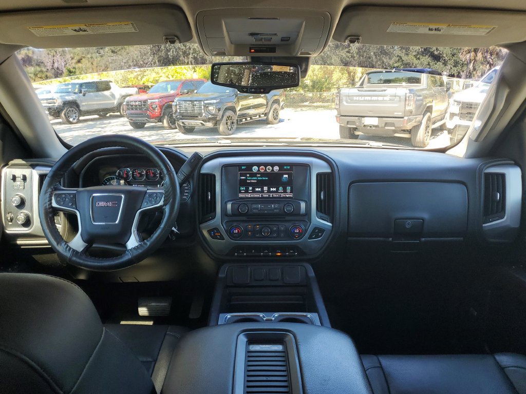 Used 2018 GMC Sierra 1500 SLT w/ SLT Premium Package AWD/4WD image 19