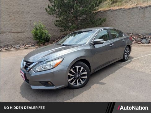 Used 2017 Nissan Altima 2.5 SL FWD image 1