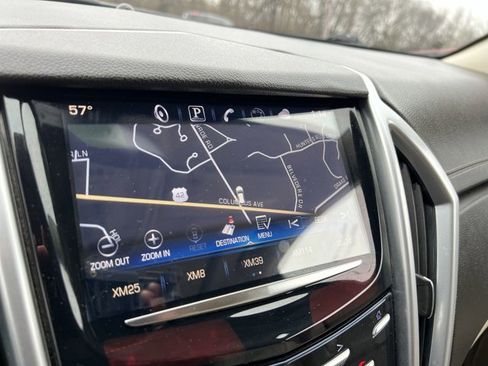 Used 2013 Cadillac SRX Luxury image 14