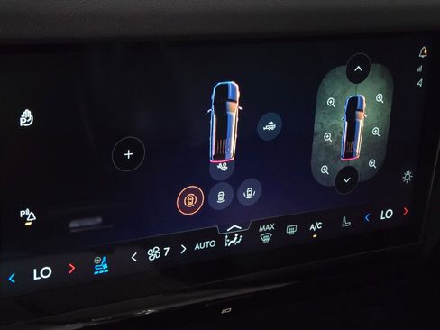 New 2026 Lincoln Navigator L Premier AWD/4WD image 25