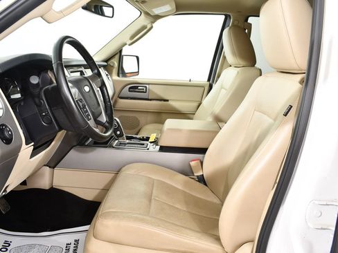 Used 2015 Ford Expedition Limited AWD/4WD image 6