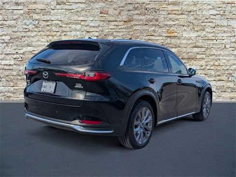Used 2024 MAZDA CX-90 3.3 Turbo w/ Premium Package image 7