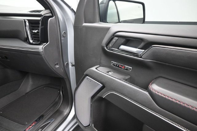 Used 2025 GMC Sierra 1500 AT4X AWD/4WD image 28