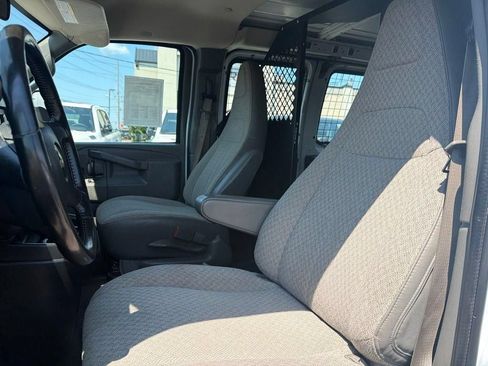 Used 2020 Chevrolet Express 2500 w/ Driver Convenience Package RWD image 30