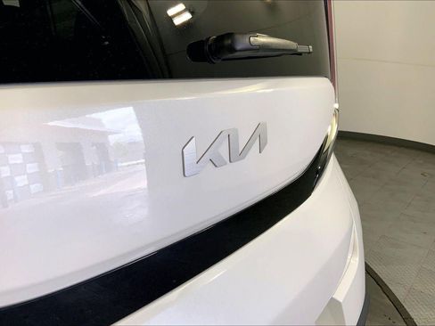 Certified 2025 Kia Soul LX image 29