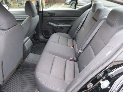 Used 2024 Nissan Altima 2.5 SV image 13