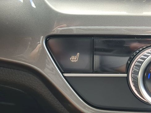 New 2025 Acura Integra Base image 25