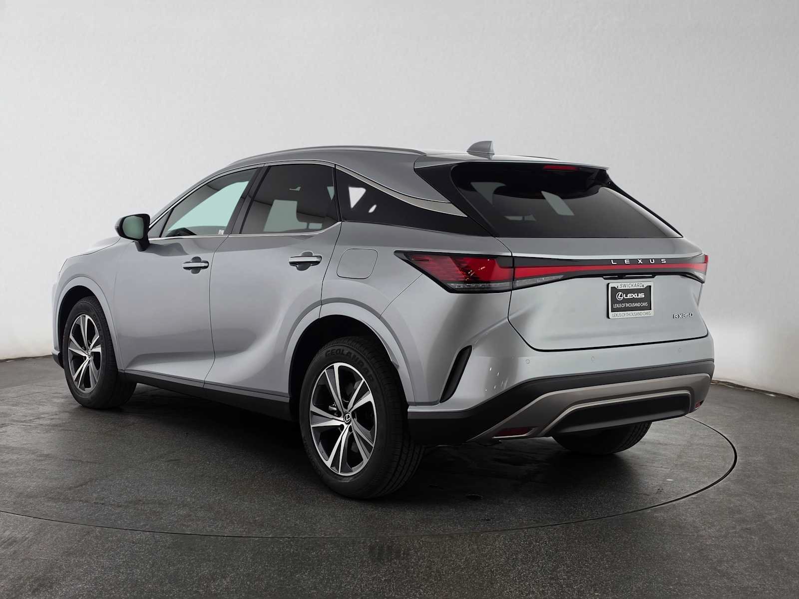 Used 2023 Lexus RX 350 Premium w/ Accessory Package (Z1) FWD image 5