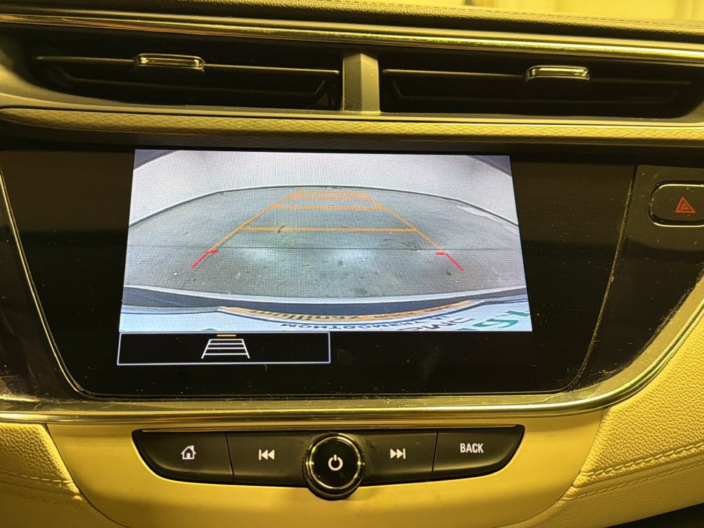 Used 2023 Buick Encore GX Select FWD image 36