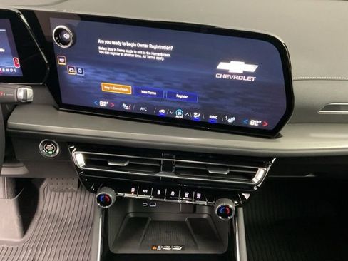 New 2026 Chevrolet Traverse LT image 15