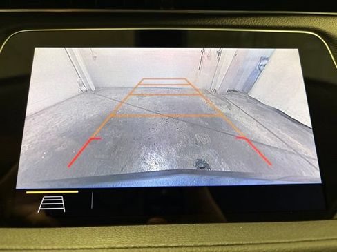 Used 2019 Cadillac XT4 Luxury w/ Cold Weather Package FWD image 27
