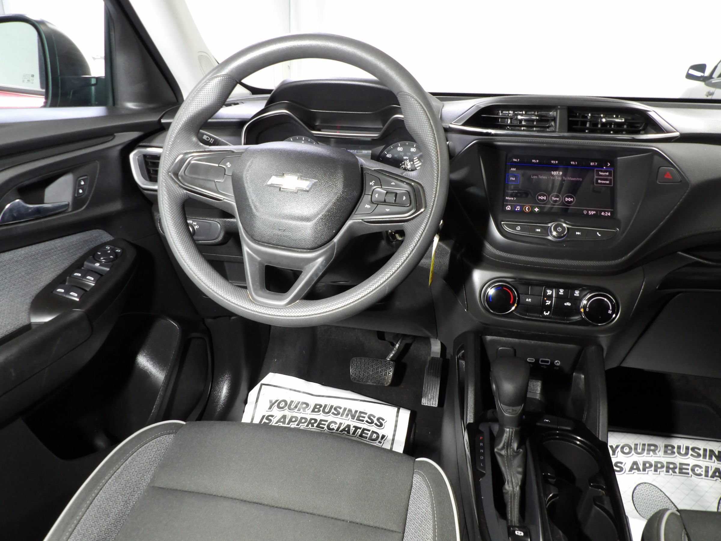 Used 2021 Chevrolet TrailBlazer LS FWD image 12