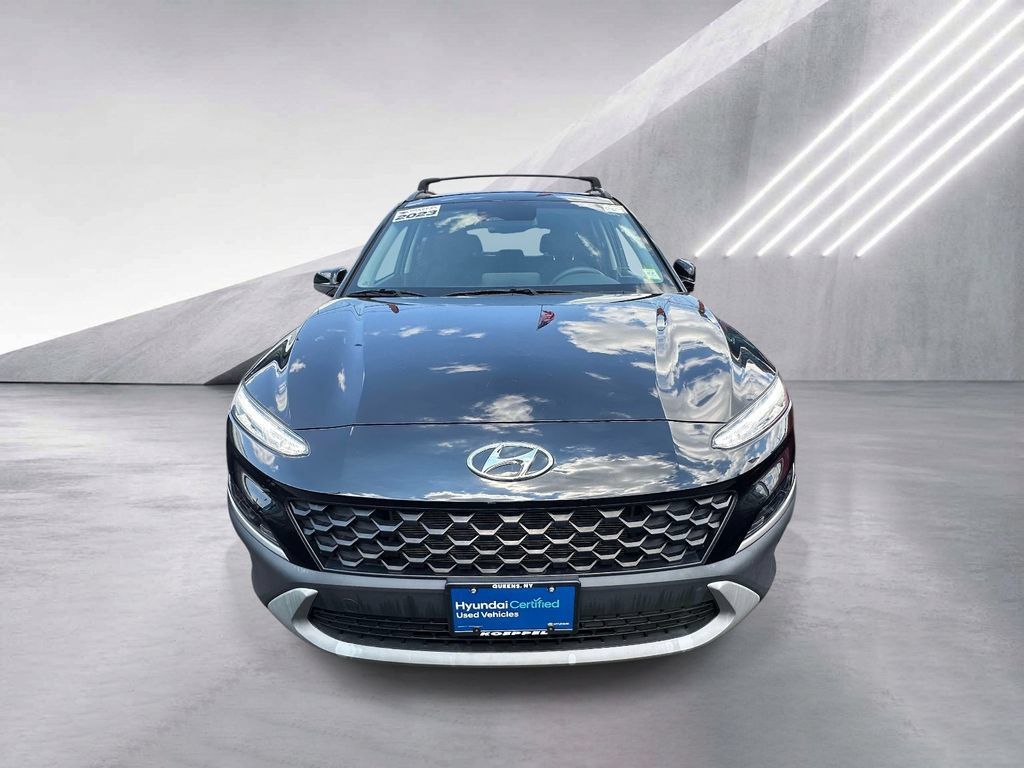 Certified 2023 Hyundai Kona SEL AWD/4WD image 7