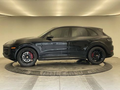 Certified 2025 Porsche Cayenne GTS AWD/4WD image 2