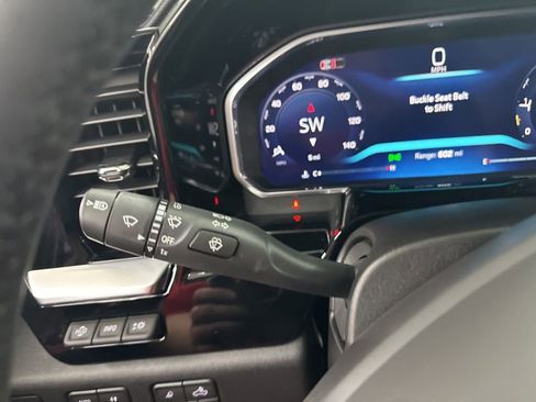 New 2026 Chevrolet Silverado 1500 LTZ w/ LTZ Premium Package image 33