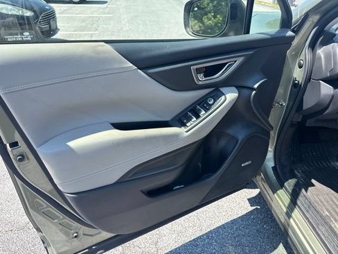 Used 2019 Subaru Forester Limited w/ Popular Package #3 AWD/4WD image 11