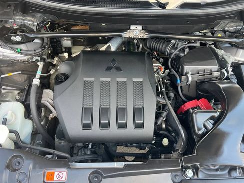 Used 2020 Mitsubishi Eclipse Cross SE FWD image 46
