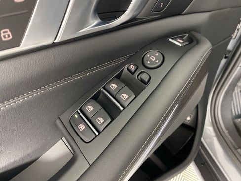 New 2026 BMW X5 xDrive50e w/ Climate Comfort Package image 8