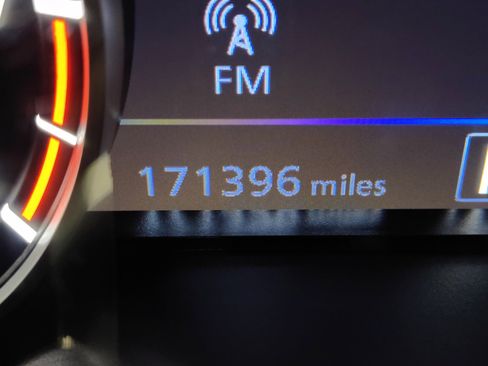 Used 2020 Nissan Altima 2.5 SR image 2