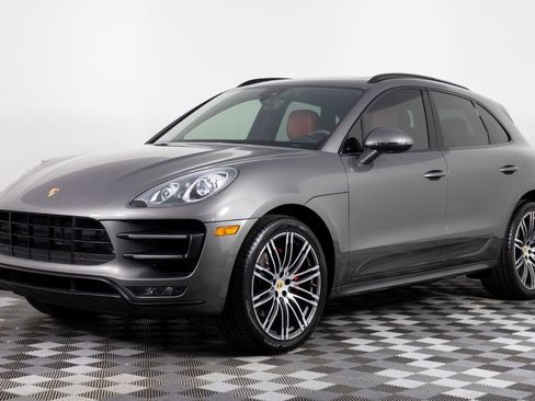 Used 2016 Porsche Macan Turbo image 1