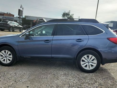 Used 2018 Subaru Outback 2.5i Premium AWD/4WD image 7