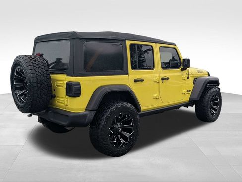 Used 2022 Jeep Wrangler Unlimited Sport AWD/4WD image 4