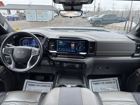 Used 2024 Chevrolet Silverado 2500 ZR2 w/ Technology Package image 22