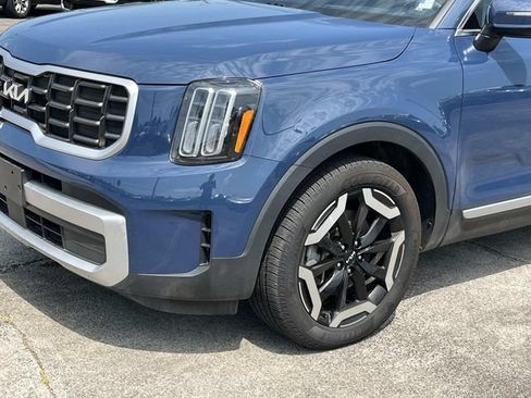 Used 2023 Kia Telluride S w/ S Sunroof Package AWD/4WD image 11