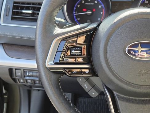 Used 2019 Subaru Outback 3.6R Touring image 19