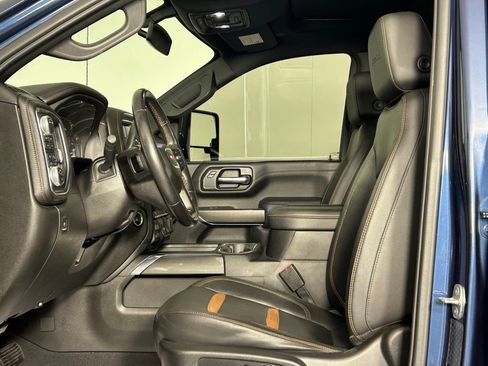 Used 2020 GMC Sierra 2500 AT4 w/ AT4 Premium Package AWD/4WD image 31