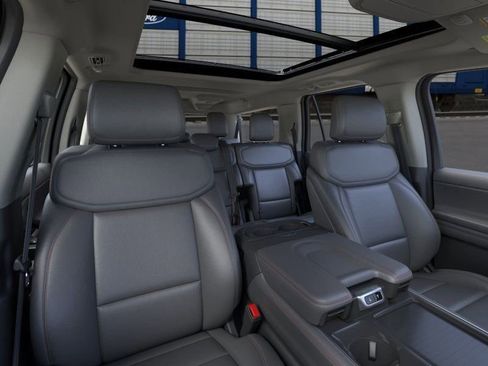 New 2026 Ford Expedition Max Active AWD/4WD image 10