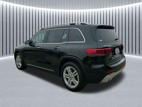 Used 2023 Mercedes-Benz GLB 250 4MATIC image 12