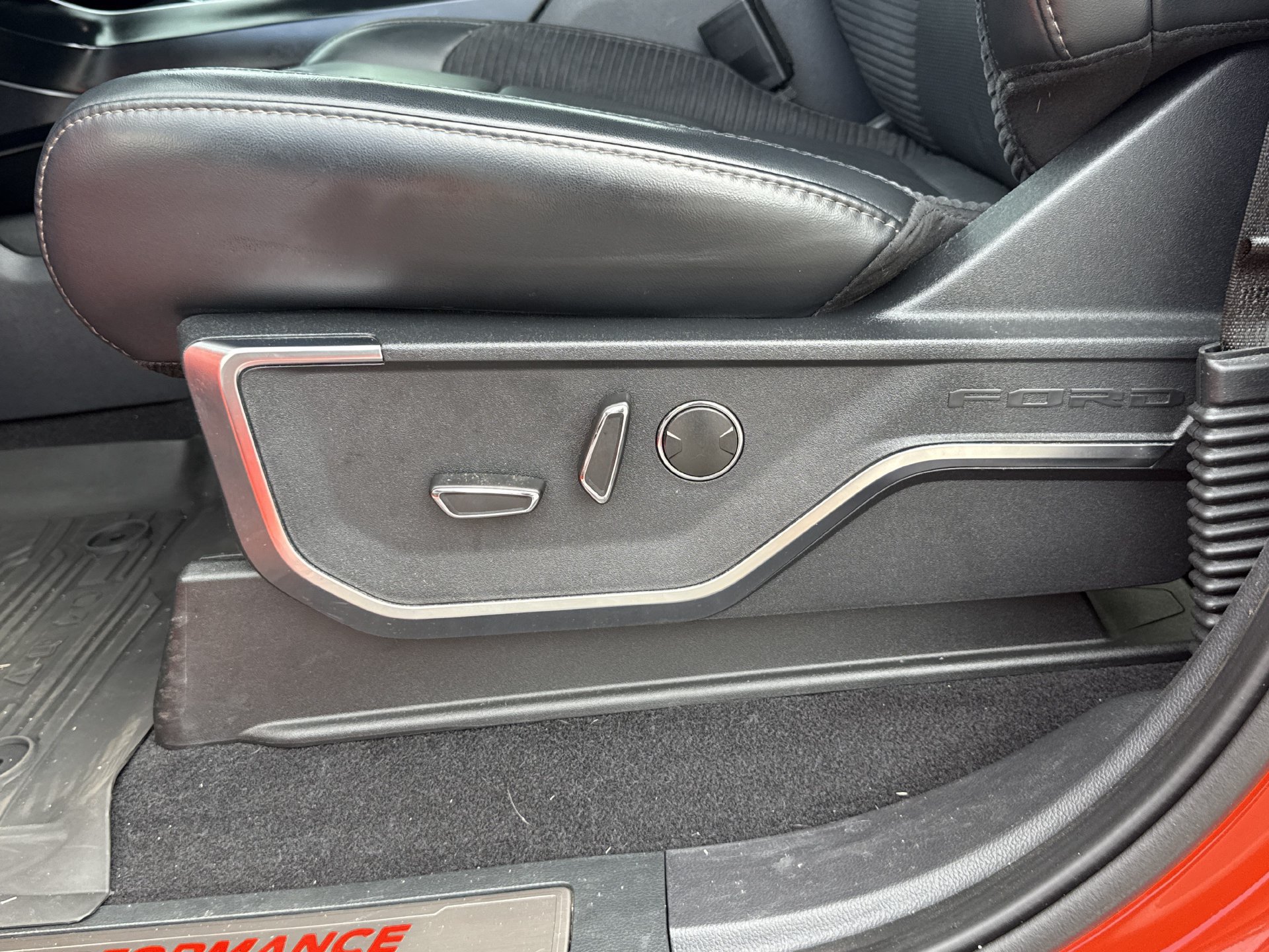 Certified 2023 Ford F150 Raptor AWD/4WD image 30