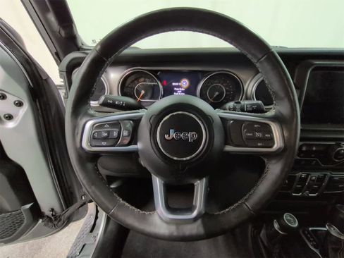 Certified 2019 Jeep Wrangler Unlimited Sahara image 23