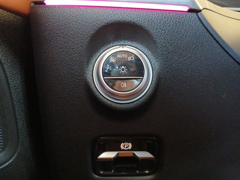 Used 2023 Mercedes-Benz C 300 C 300 image 22