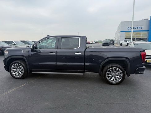 Used 2025 GMC Sierra 1500 Denali w/ Denali Reserve Package image 2