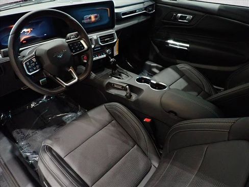 New 2026 Ford Mustang GT Premium w/ GT Performance Package RWD image 9