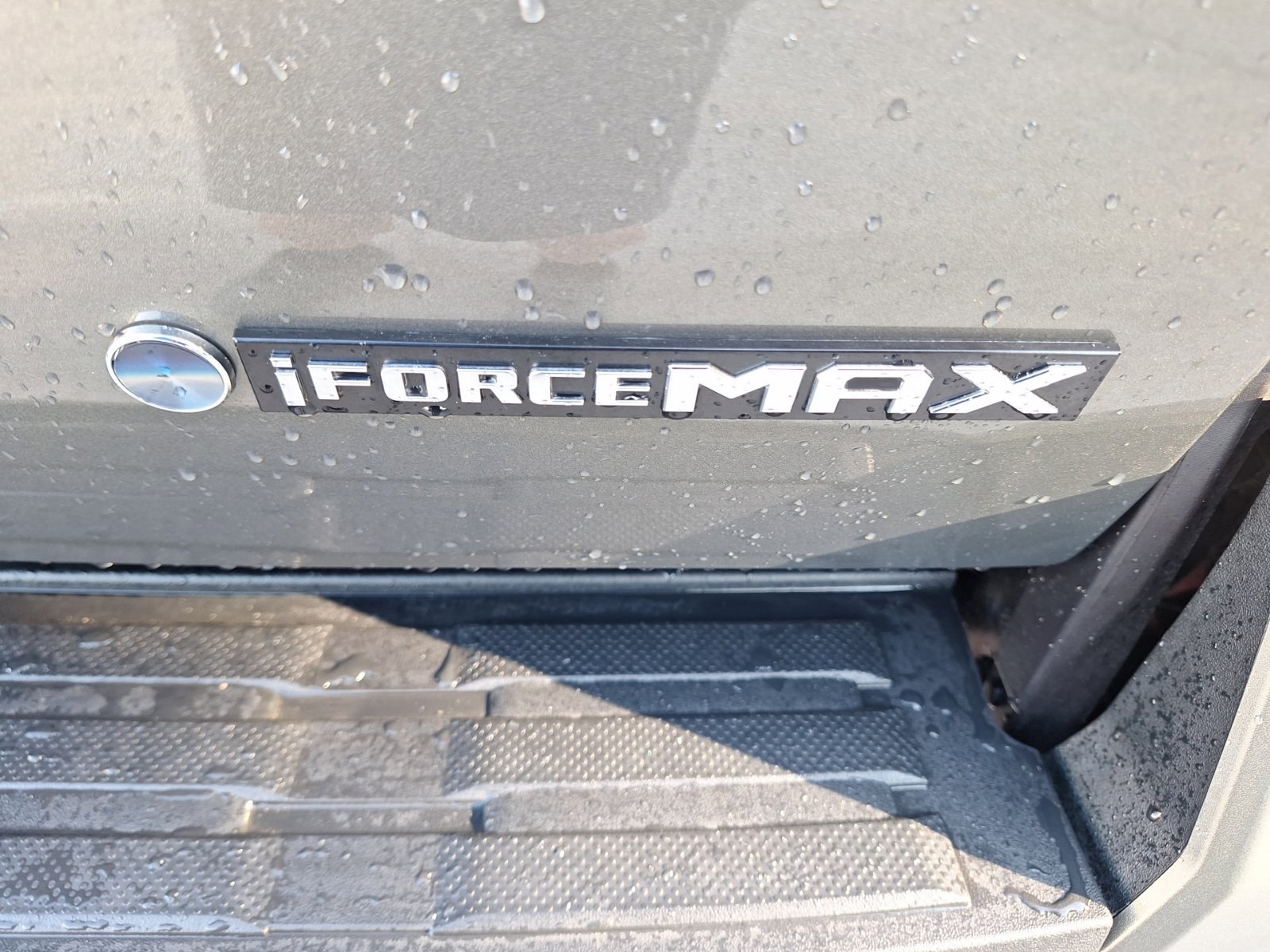 Used 2025 Toyota Tacoma TRD Off-Road AWD/4WD image 12