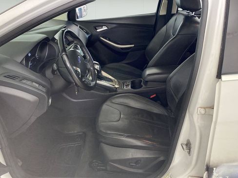 Used 2012 Ford Focus SEL FWD image 25
