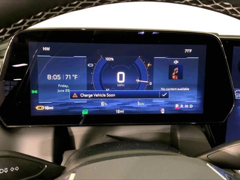 Used 2026 Chevrolet Equinox EV LT w/ Comfort Package FWD image 20