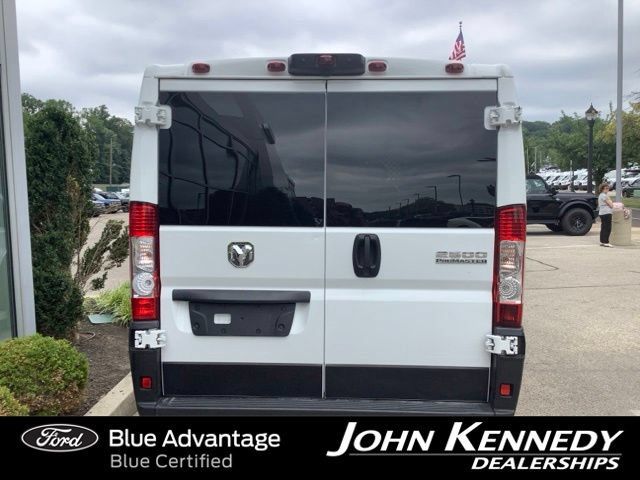 Used 2025 RAM ProMaster 2500 w/ U-Haul Equipment Group FWD image 4