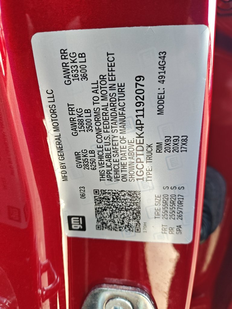 Used 2023 Chevrolet Colorado Z71 w/ Z71 Convenience Package 2 AWD/4WD image 26