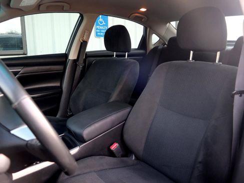 Used 2015 Nissan Altima 2.5 SV image 56