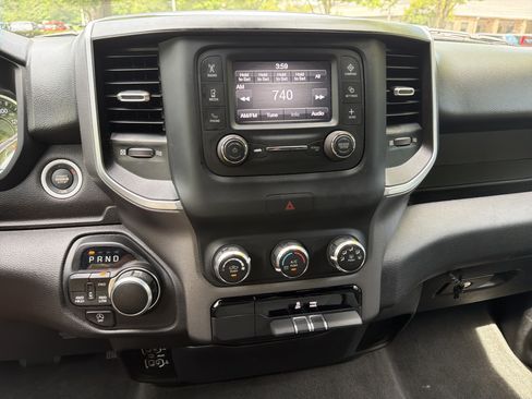 Used 2023 RAM 1500 Big Horn AWD/4WD image 30