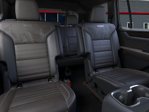 New 2026 GMC Acadia Denali Ultimate w/ LPO, Floor Liner Package AWD/4WD image 41