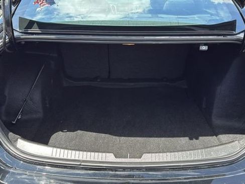 Used 2023 Chevrolet Malibu LT image 9