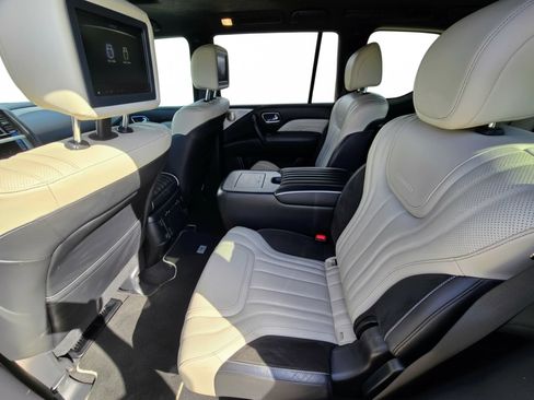 Used 2020 INFINITI QX80 Limited w/ All-Season Package AWD/4WD image 11