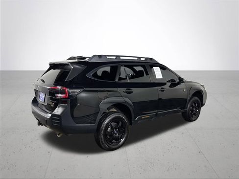 Used 2022 Subaru Outback Wilderness image 6