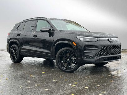 New 2025 Volkswagen Tiguan SE R-Line